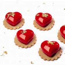 Форма силиконовая Pavoflex для пирож. 3D 'Сердце' 40х30мм h20мм, 18мл, 30 ячеек PX4325 Форма силиконовая Pavoflex для пирож. 3D 'Сердце' 40х30мм h20мм, 18мл, 30 ячеек PX4325