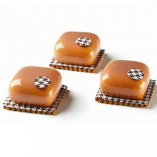 Форма силиконовая Pavoflex для пирож. 3D 'Мистер' 58х58мм h33мм, 90мл, 12 ячеек PX4343S Форма силиконовая Pavoflex для пирож. 3D 'Мистер' 58х58мм h33мм, 90мл, 12 ячеек PX4343S